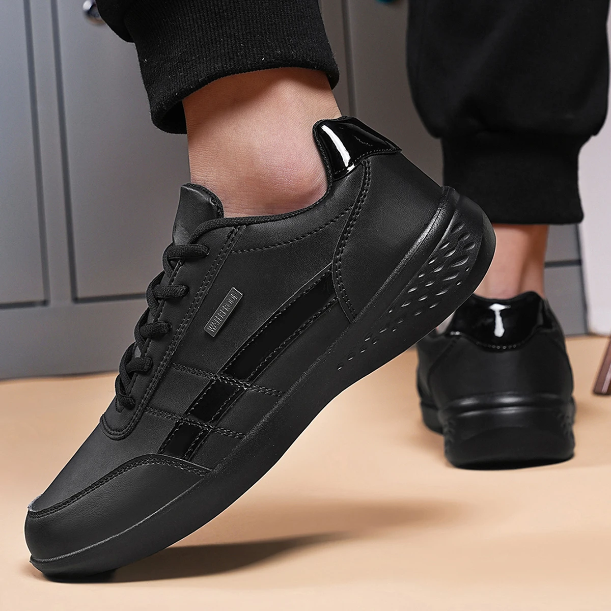 أحذية رجالية من الجلد الصناعي، - مراجعة Badminton Shoes Men وسعره