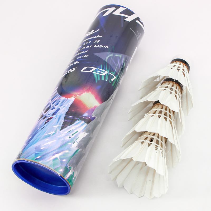 Welkin 4 قطعة ليلة داكنة ملونة - مراجعة Feather Shuttlecock وسعره