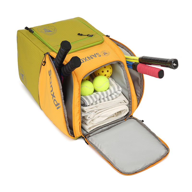 حقيبة رياضية كبيرة السعة لحمل  - مراجعة Badminton Bag وسعره