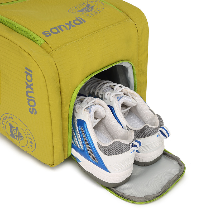 حقيبة رياضية كبيرة السعة لحمل  - مراجعة Badminton Bag وسعره
